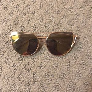 🦋Mirror Gold Sunglasses